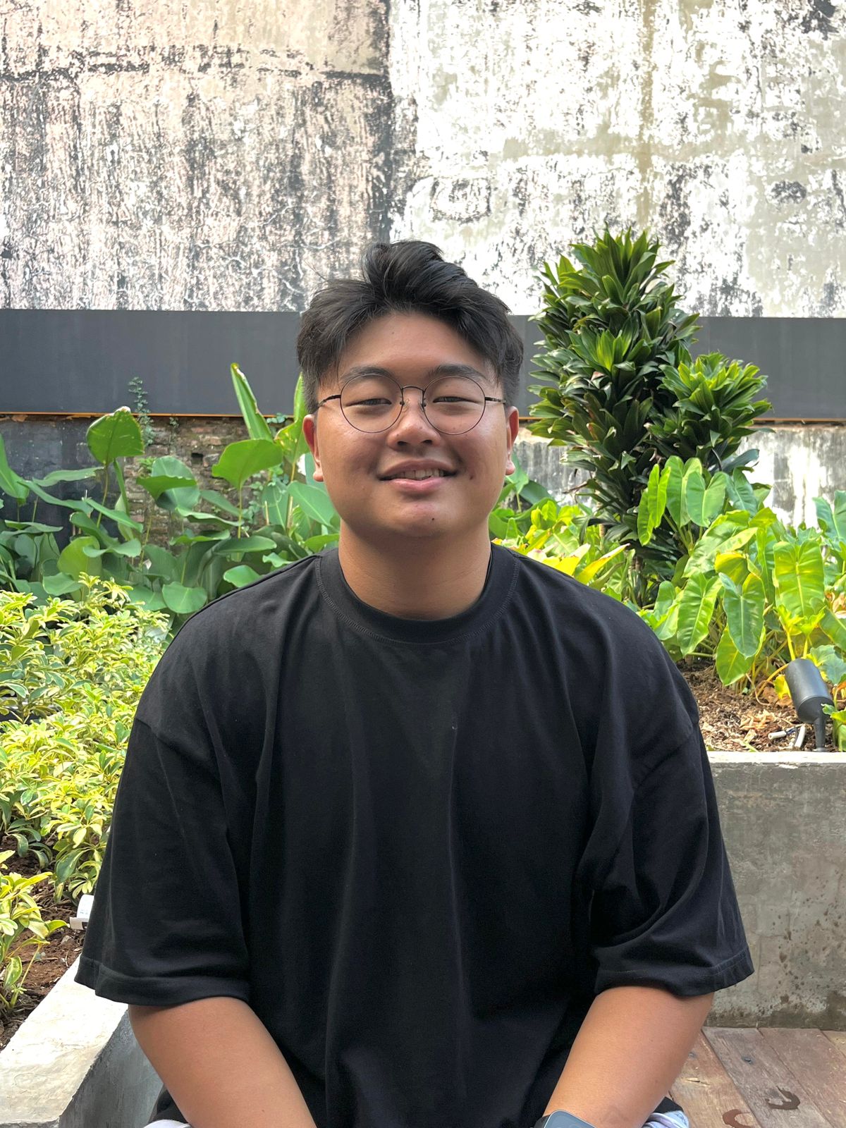 Veleroy Juan Andika